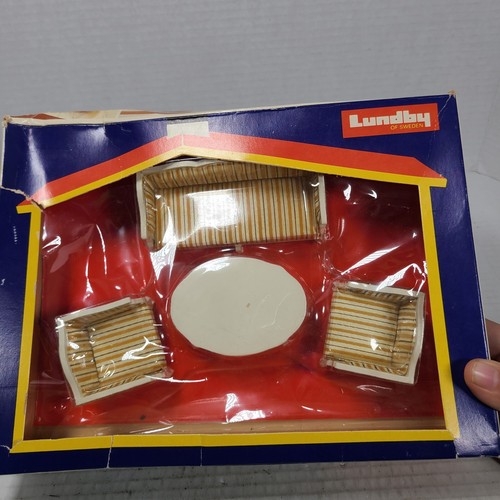 NUEVO DAÑADO - Juego de muebles de salón real para casa de muñecas Lundby escala 1/16 - Imagen 3 de 7