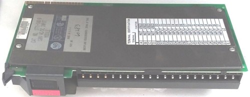 A-B 1771-IADrevB02 120V AC I/O Output PLC module