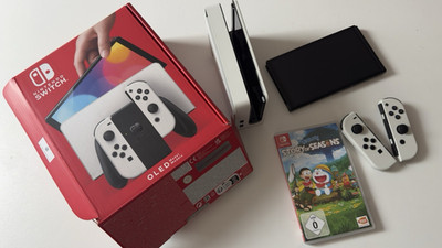 Nintendo Switch OLED Weiß mit Story of Seasons Spiel, Joy-Con und Dock