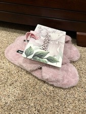 Kensie Pink Faux Fur Memory Foam Slip-On Women's Slippers Size 10/11
