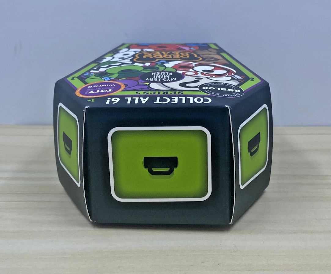 Deddy Bears Series 5 Mystery Blind Coffin  4" Plush - Ex-Stink