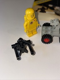 USED VINTAGE 1986 LEGO Space 6802 Space Probe 100% Complete w/ Manual