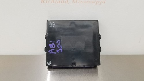 18 LEXUS LS500 ABS TRACTION SKID CONTROL MODULE 89540-50B00 - Picture 4 of 12