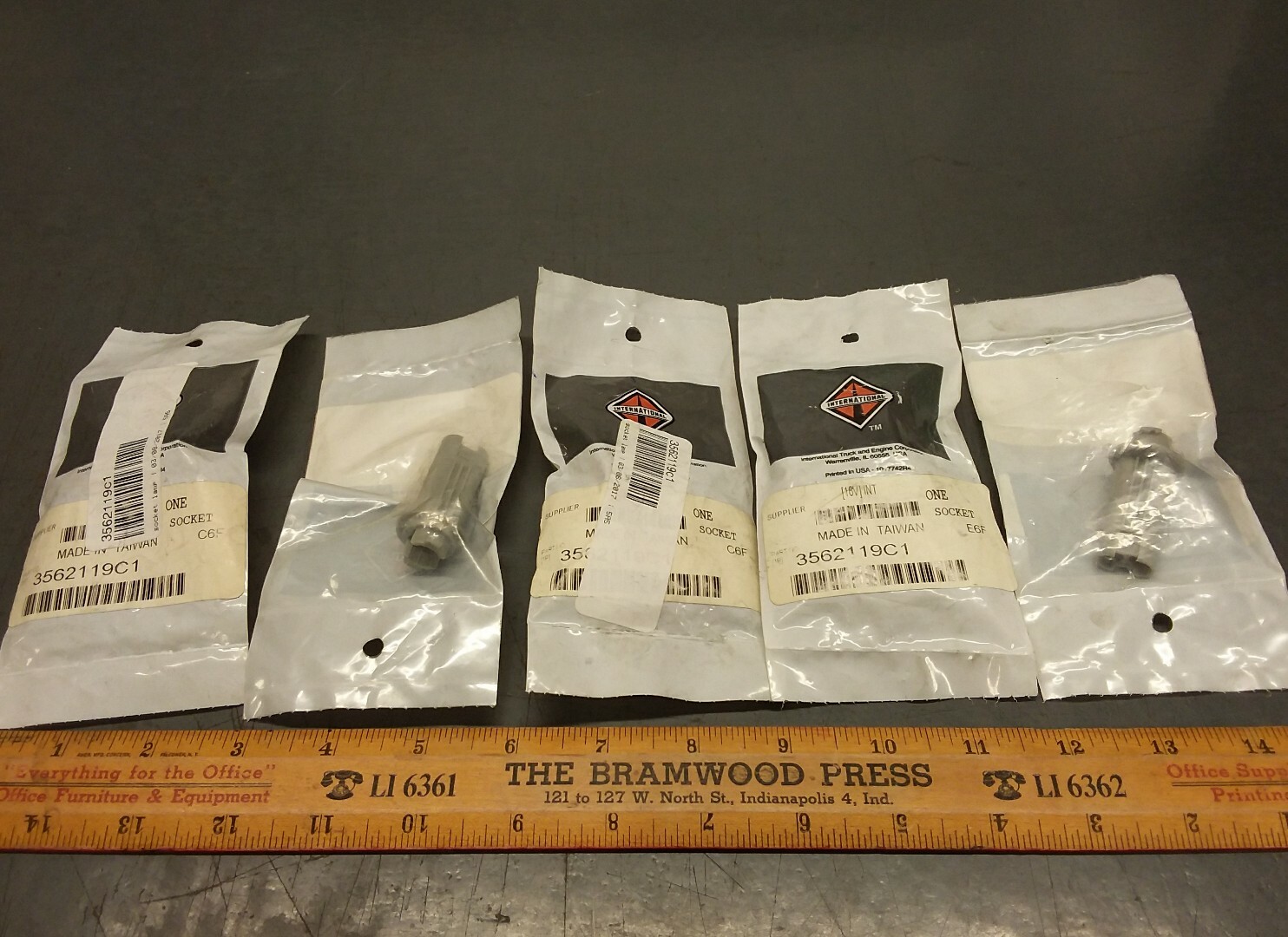 5/PACK of Genuine International Lamp Sockets 3562119C1 | eBay 