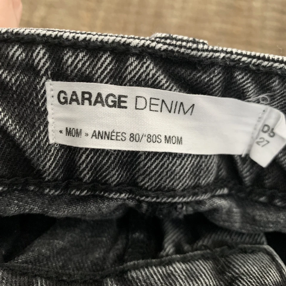 Pantalones Cortos Vaqueros Garage Juniors 5/27 Años 80 Mamá Jeans Negro Lavado Claro Puños Tiro Alto Foto 2 de 4
