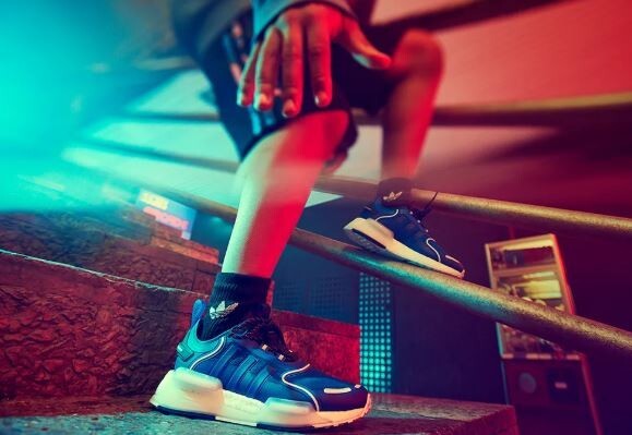 Adidas Men Originals NMD V3 Athletic Running Shoes Blue/Black GY4134 - Size 10 $_12.JPG?set_id=880000500F main image 3