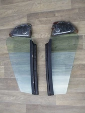 87-93 MUSTANG 5.0 REAR 1/4 GLASS CARLITE FACTORY OEM   90 7UP