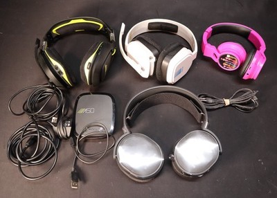 Lot Of 4 Assorted Brand Gaming Wireless Headsets For Parts Or Repair