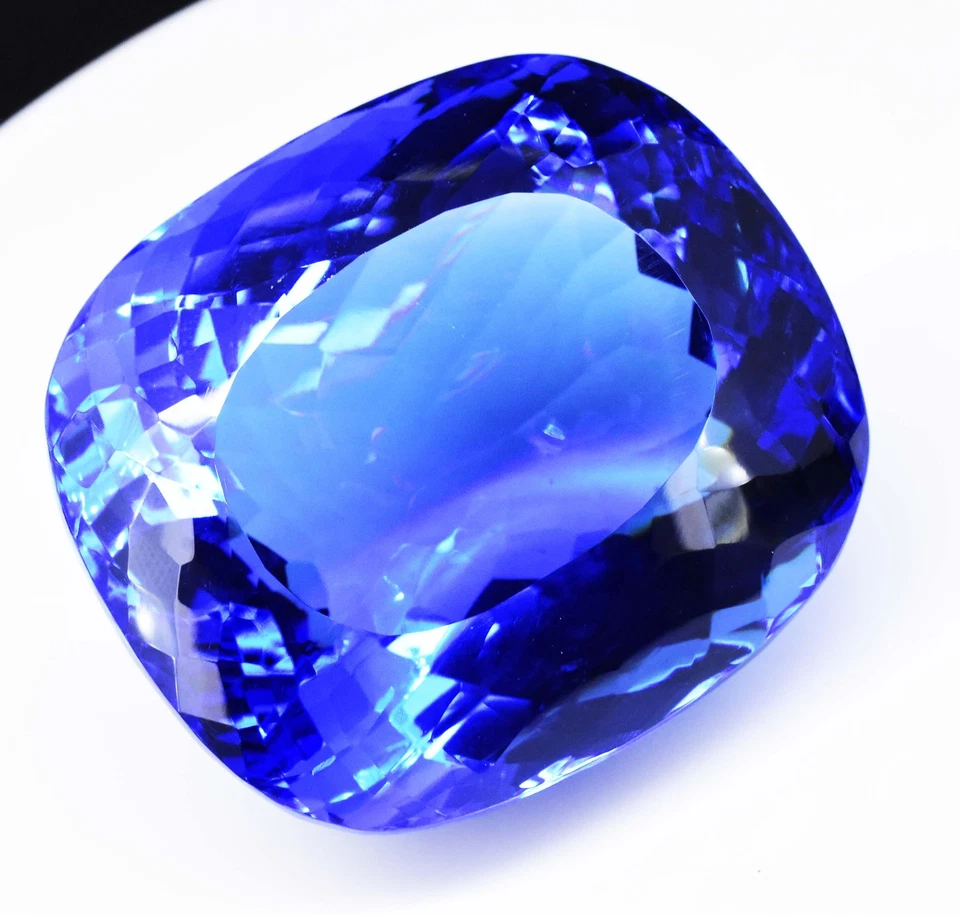 Gigantic Swiss Blue Topaz Cushion 566.95 CERTIFIED Flawless Loose Gemstone - Image 2 of 4