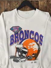 NFL Denver Broncos Helmet classic style white crewneck sweatshirt QT6916