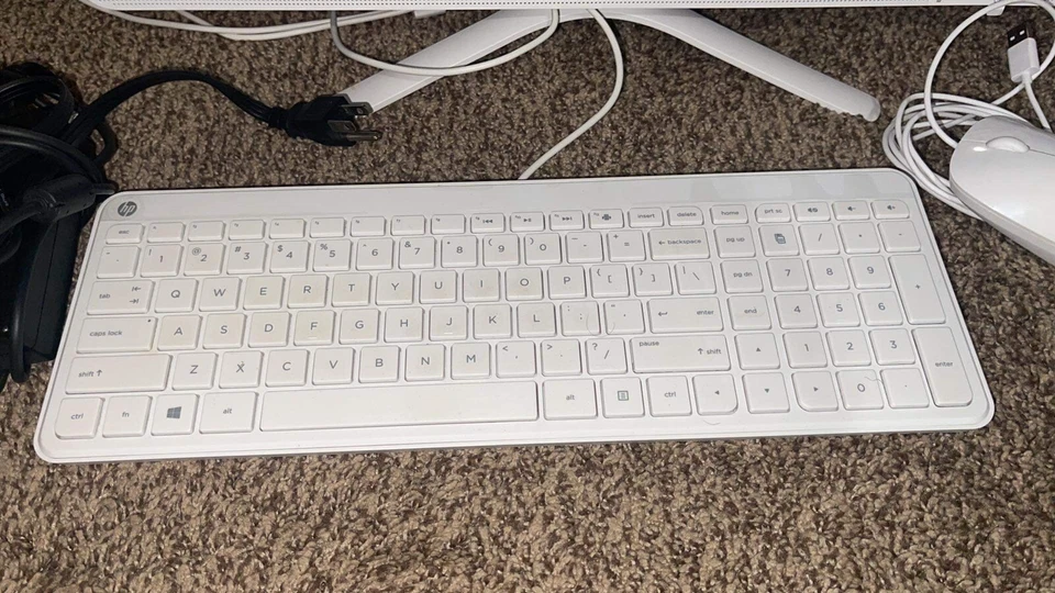 HP 22-b013w All-in-One PC, Full HD IPS Touch Dis, 4GB Memory 1TB HD - Openbox - Image 4 of 4