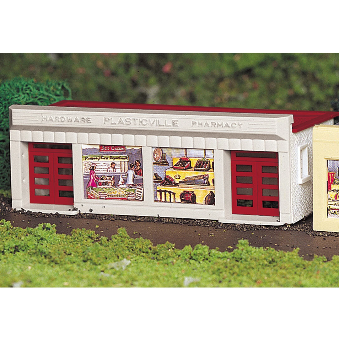 NEW Bachmann Kit Hardware Store White And Red HO Scale FREE US