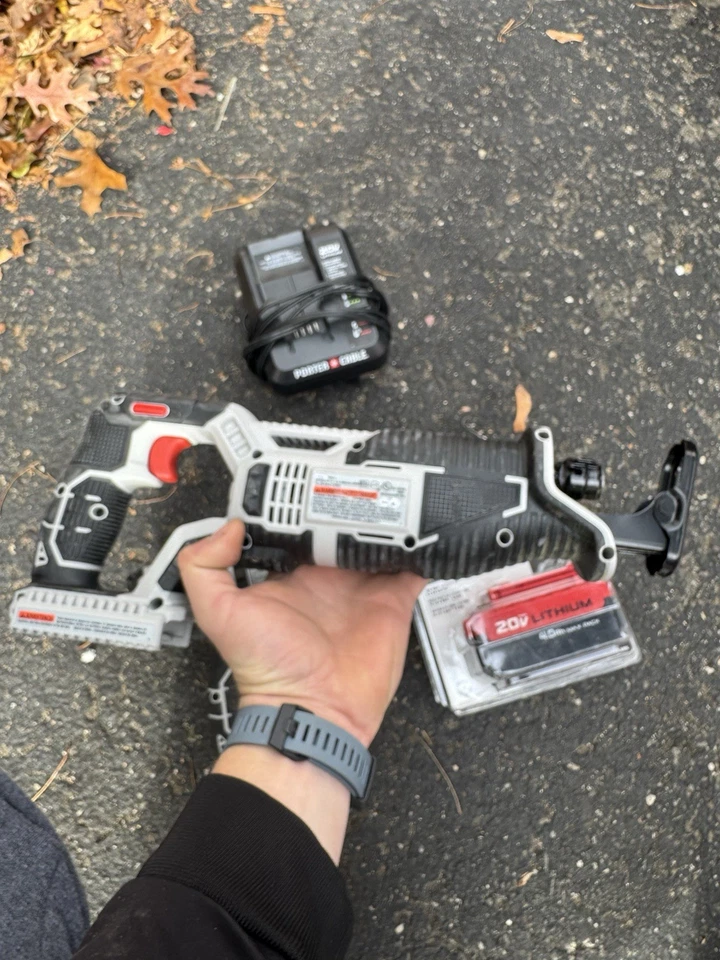 Porter-Cable PCCK6118 20V MAX Li-Ion Cordless 3-Tool Combo Kit New - Image 3 of 4