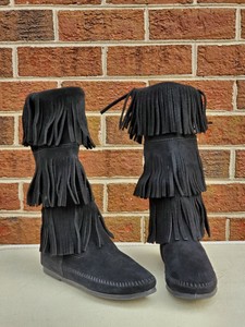 minnetonka 3 layer fringe boot