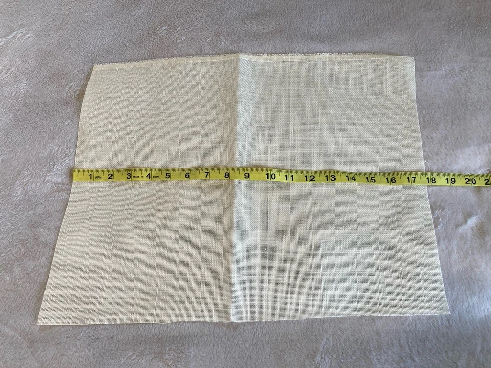 20 Count Off White linen Northcott 13.5 x 17 Rug Punch - Image 3 of 4