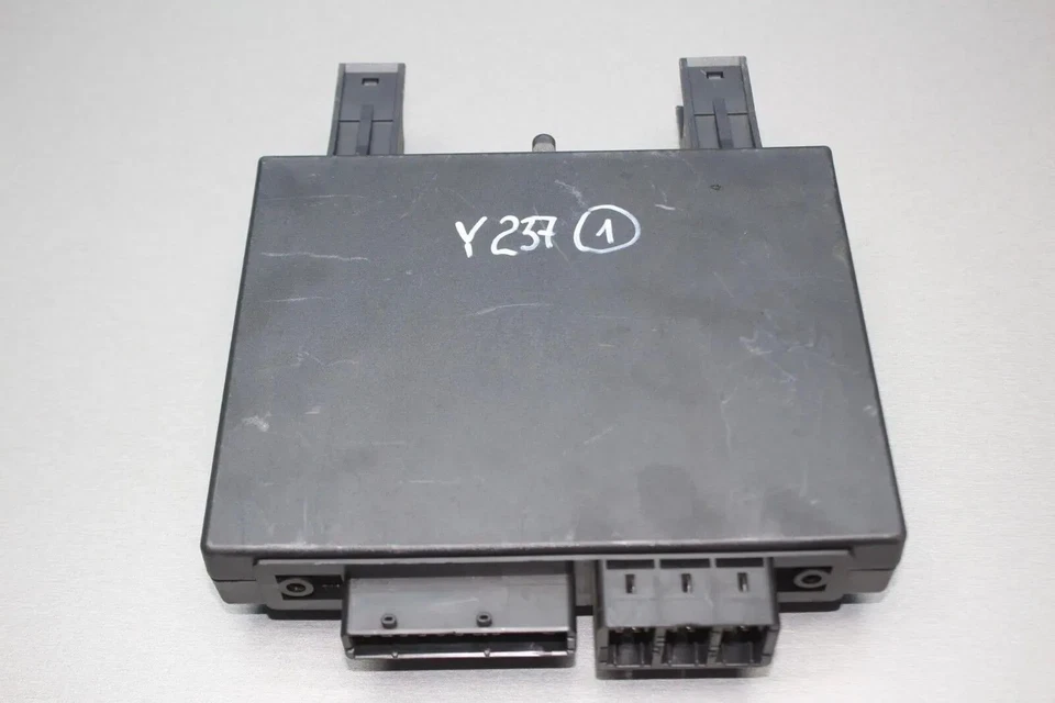 Centralina sedile anteriore sinistra Maybach 57 Mercedes W240 A2408202326 (1) - Immagine 3 di 4