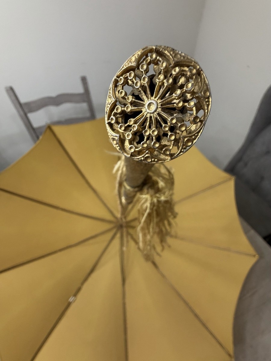MidCentury Ornate Handle Parasol/Umbrella Gold Excellent Working