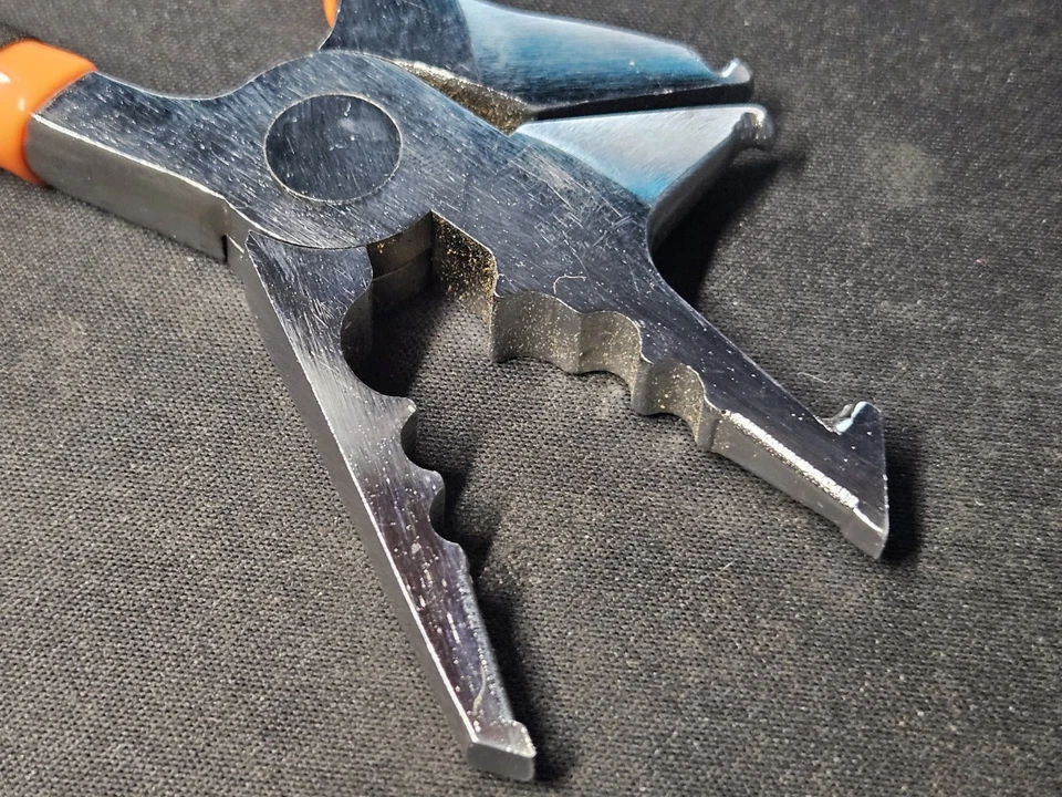 Easton - Elite Nock & D-Loop Pliers - Image 3 of 4