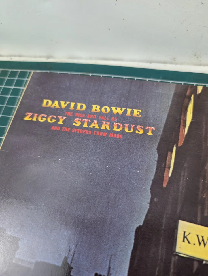 David Bowie The Rise and Fall of Ziggy Stardust and the Spiders from Mars · Lp · 1980, photo 3 of 5