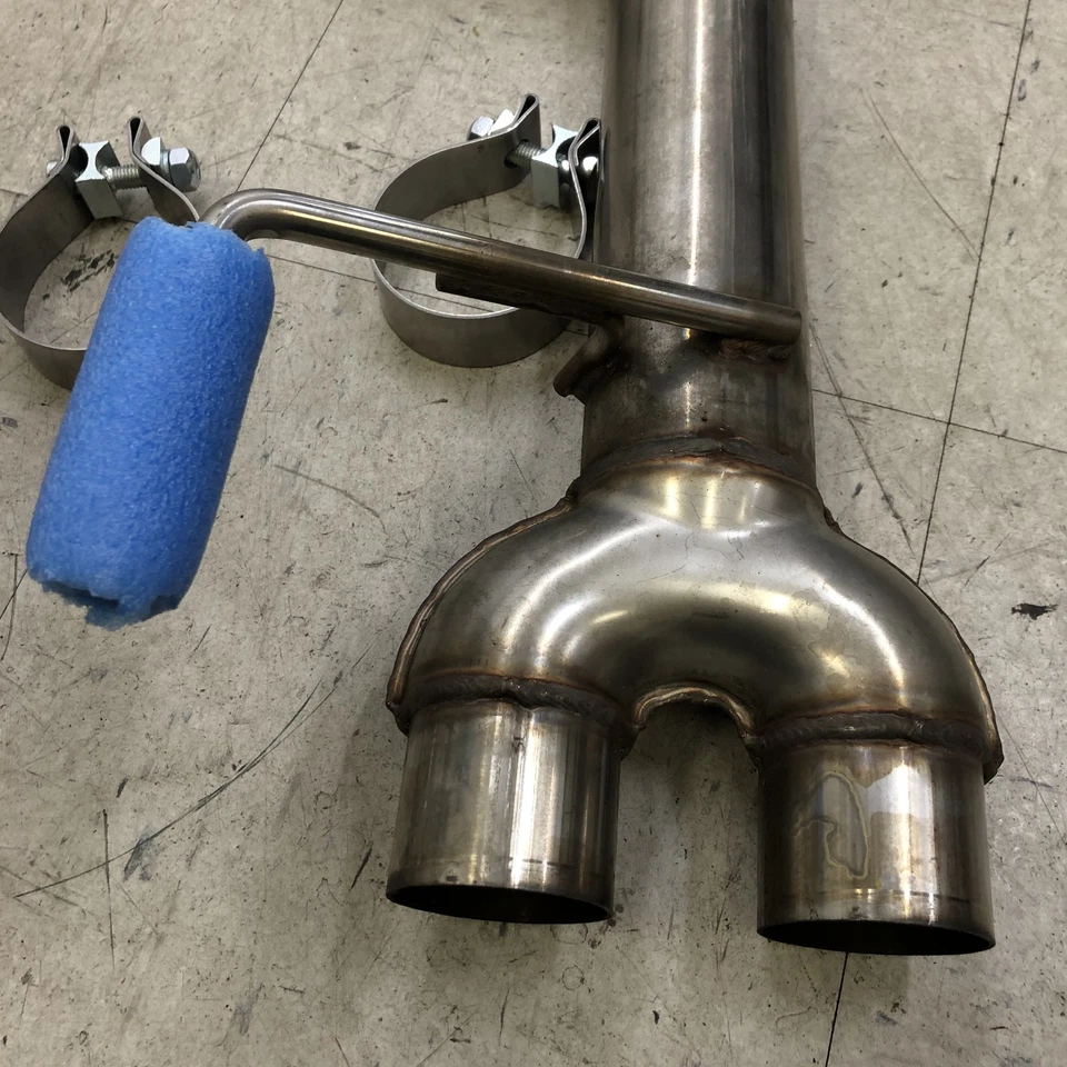 AWE Touring-to-Track Conversion Axleback Exhaust for Subaru WRX/STi #082425 - Изображение 4 из 4