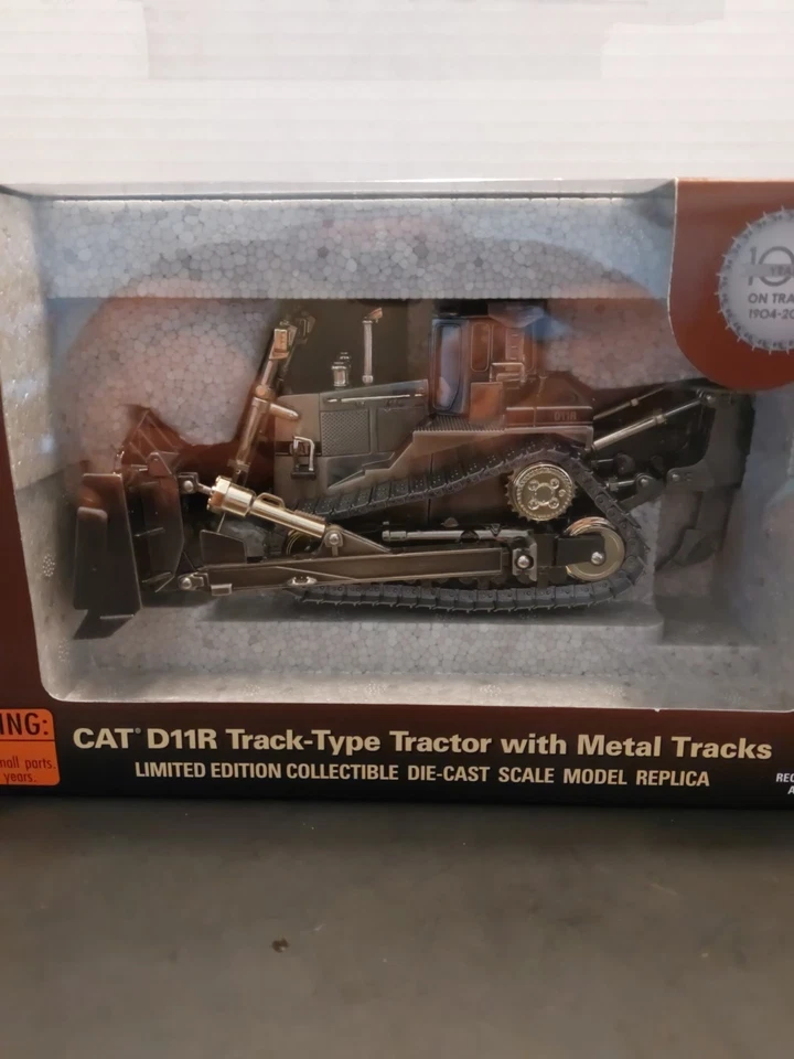 CATERPILLAR D11R TRACK TYPE TRACTOR WMETAL TRACKS 100YRS NIB 1/50 NORSCOT 55148 - Image 2 of 4
