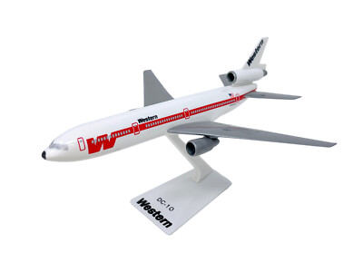 Flight Miniatures Western ''White Scheme'' DC-10 1:250 Scale Model Airplane
