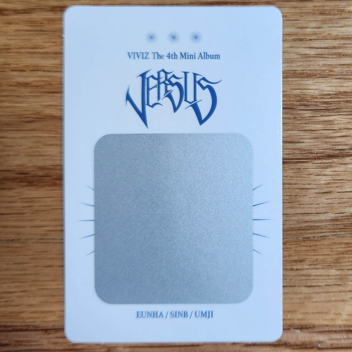 Official Q&A Scratch Card Viviz The 4th Mini Album Versus Genuine