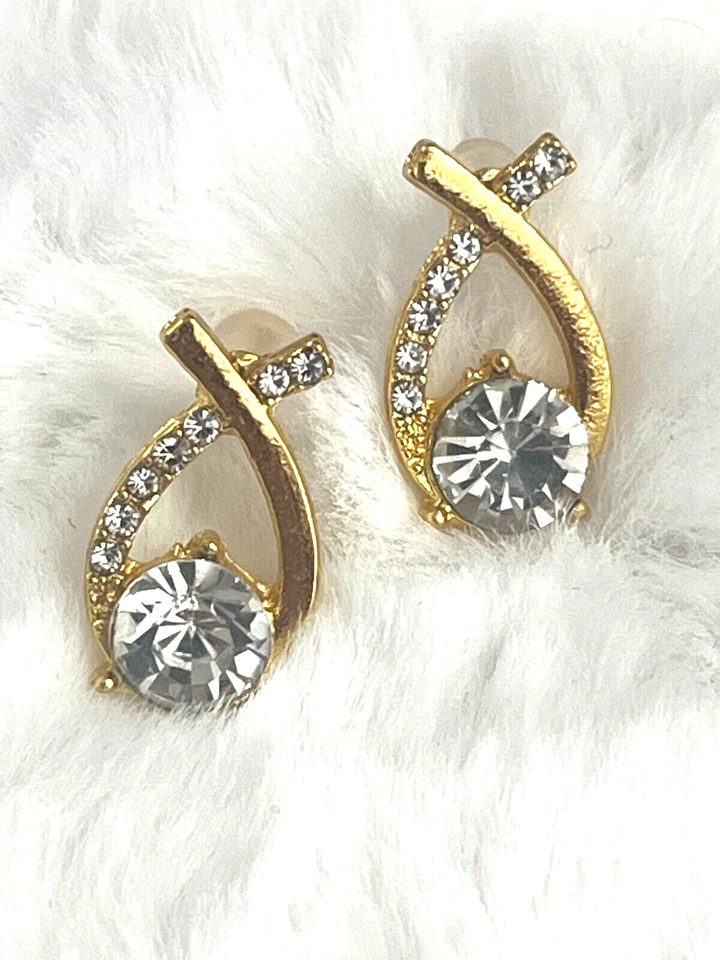 IMPRESIONANTES ARETES TONO DORADO CON PIEDRA CIRCONITA - ¡GRAN REGALO PARA ELLA! Foto 3 de 3