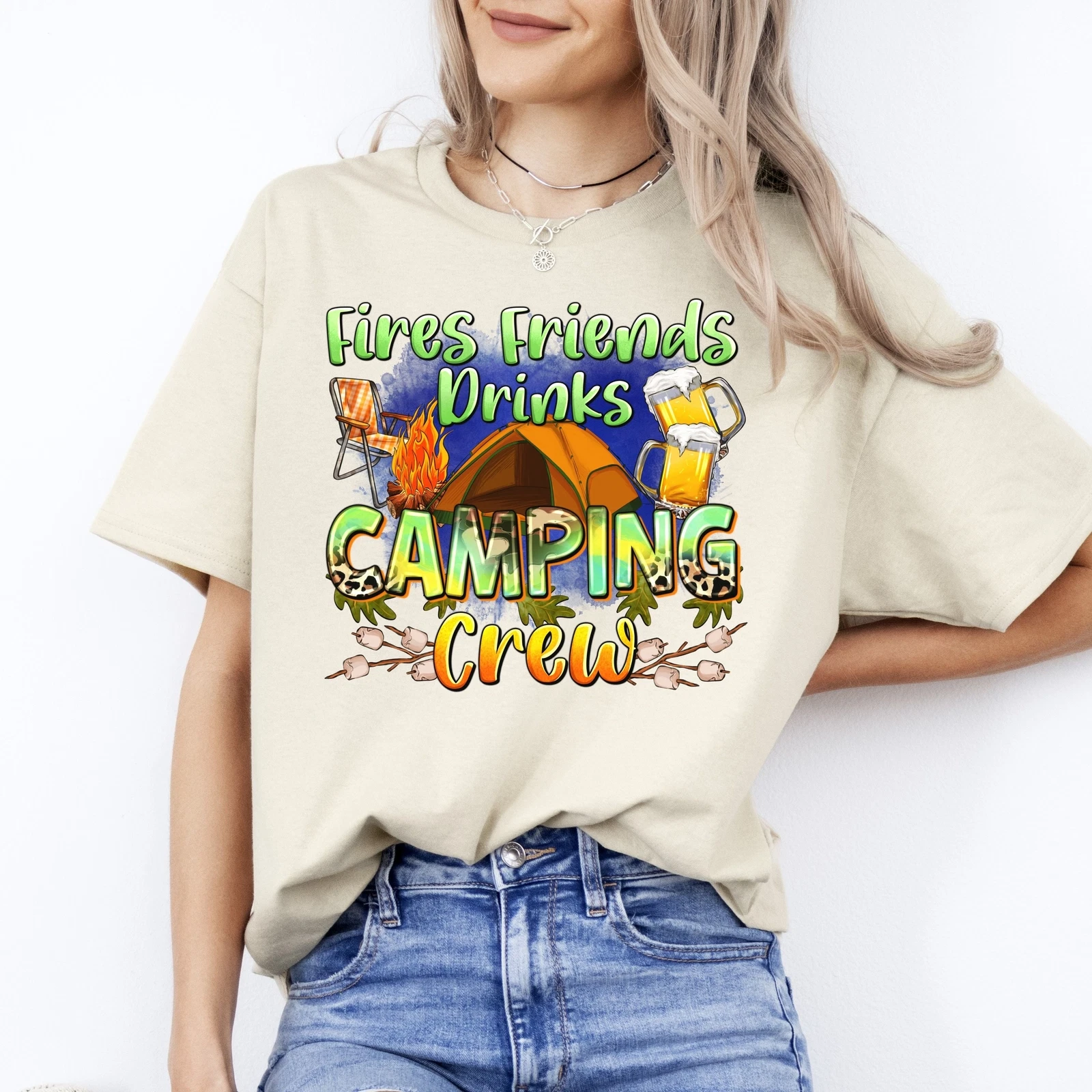 Camping crew T-Shirt gift Fires friends drinks camper camp squad Unisex tee Sand
Opens in a new wind