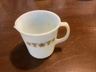 I Vintage  Pyrex Creamer “butterfly Gold Pattern