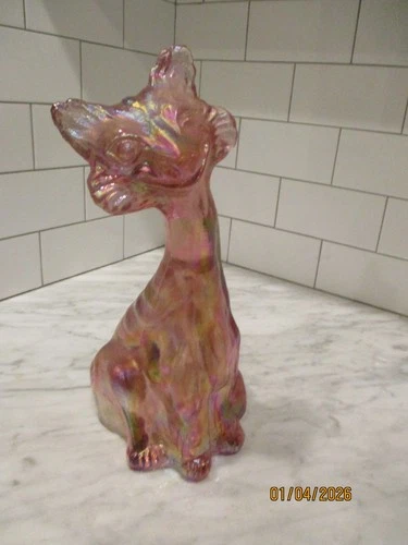 Vintage Fenton Pink Iridescent Winking Alley Cat Figurine Carnival G;ass #5177