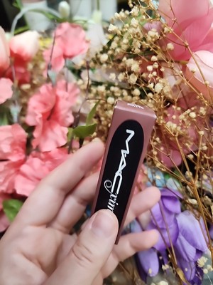 MAC Macximal Matte Lipstick 626 WHIRL Brand New Release Authentic New Boxed 