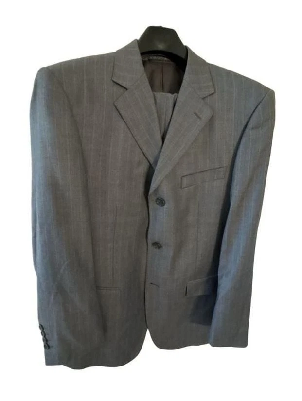 25+ Giorgio Armani Le Collezioni Indiana Men's Suits for sale