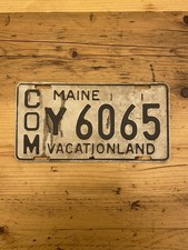 Vintage Maine Vacationland US Car License Plate COM Y 6065