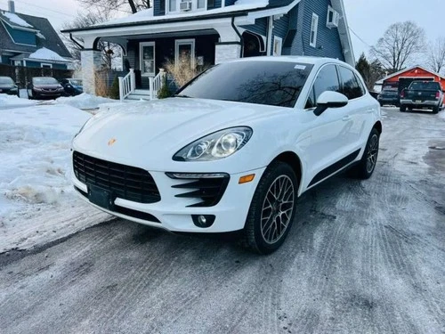 2015 Porsche Macan S