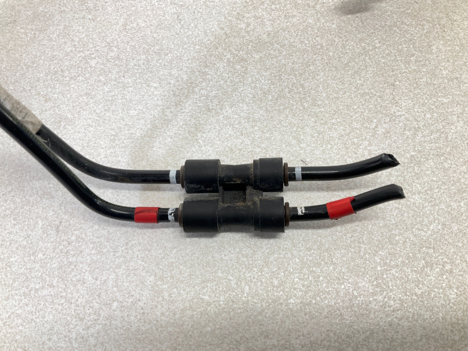17-20 MASERATI Levante Air Suspension Lines Hoses Tube CM