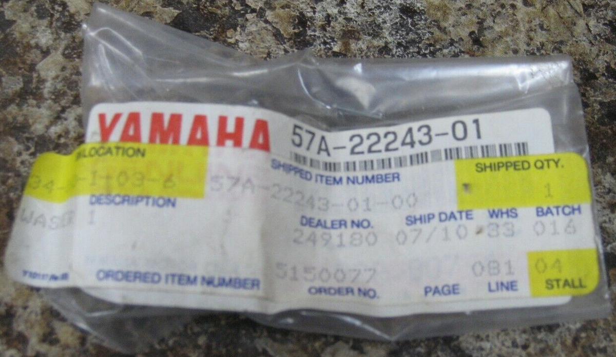 Yamahaya① YAMAHA Genuine Parts 57A-22243-01-00 WASHER 1 OEM NOS xv700 xv750
