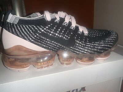 Nike‎ Air Vapormax Flyknit 3 Shoes - Size 7 Nike Air VaporMax Flyknit 3 Shoes Womens Size 7 White Red  main image 4