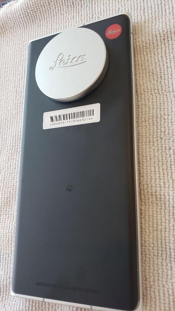 Leica Leitz Phone 1 LP-01 Softbank Sharp 256GB Black Silver Leica Leitz Phone 1 LP-01 Softbank Sharp 256GB Black Silver