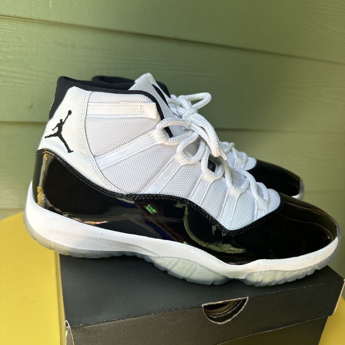patent leather jordan 11s