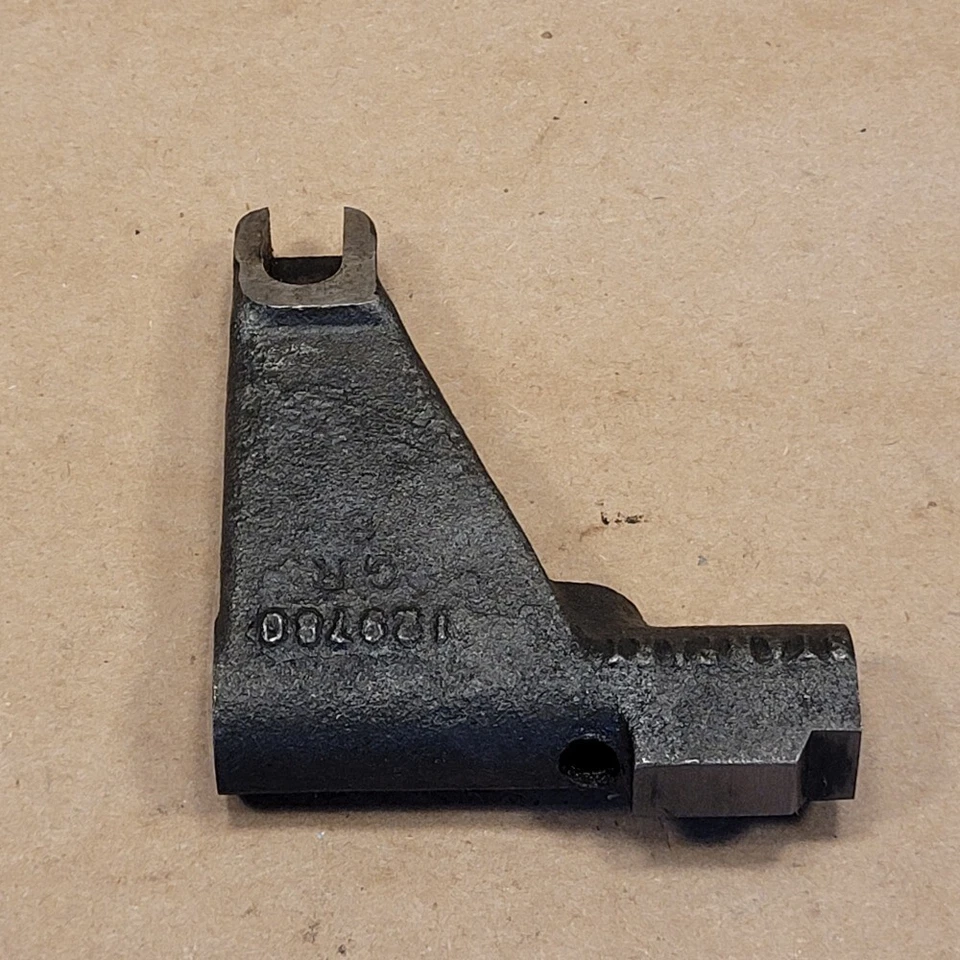 Horquilla selectora inversa Triumph TR3 TR4 TR250 TR6 Foto 3 de 4