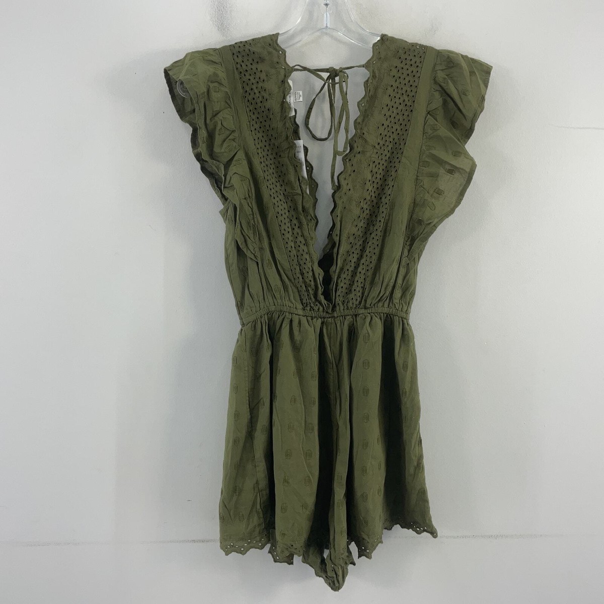 【新品タグ付き】MEDI RUFFLE KNIT ROMPERS AMERI 新品タグ付き】MEDI RUFFLE KNIT ROMPERS AMERI