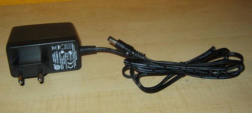 12V Netzteil 2000 mA