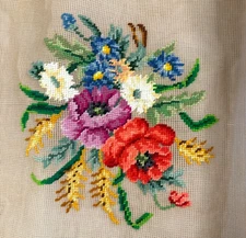 Bucilla Decorator Needlepoint Canvas Preworked Floral Vintage 27x27 Design 10x10