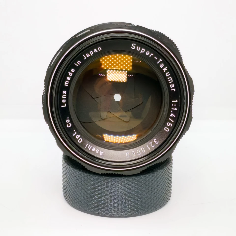 Near Mint Asahi Pentax Super Takumar 50mm F1.4. M42, Mirrorless compatible. - Image 3 of 4