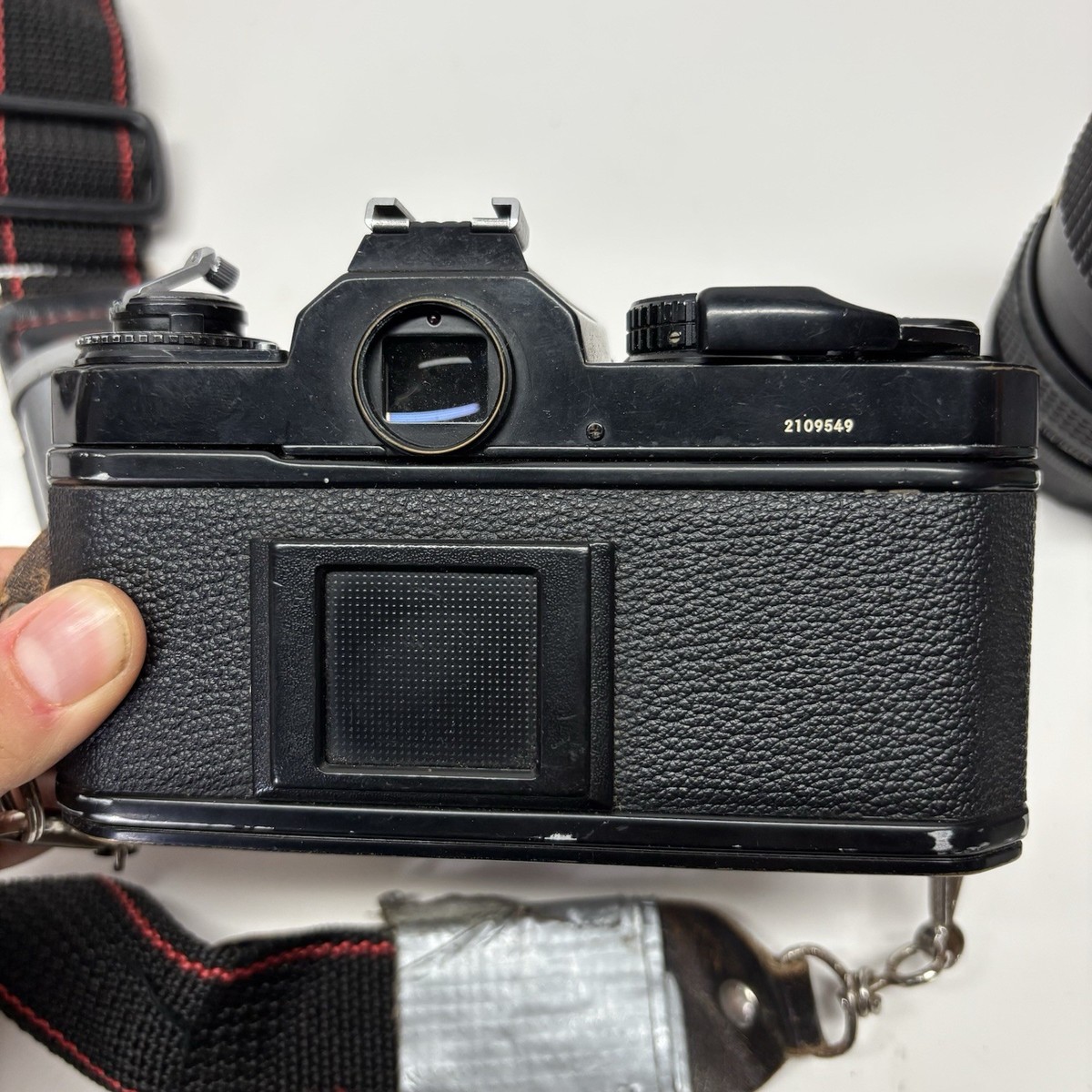 Nikon FE2 Black 35mm SLR Film Camera W/ Nikkor Lens 28mm 1