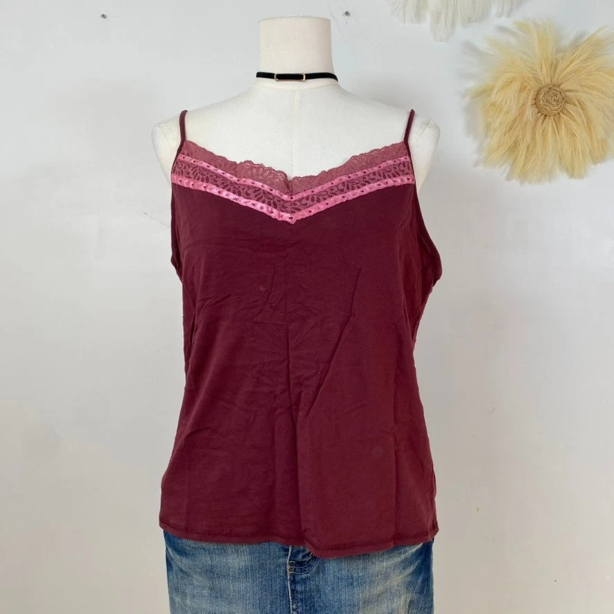 Vintage Old Navy Womens Y2K Lace Cami Size XL Beaded Whimsigoth Preppy - Image 3 of 4