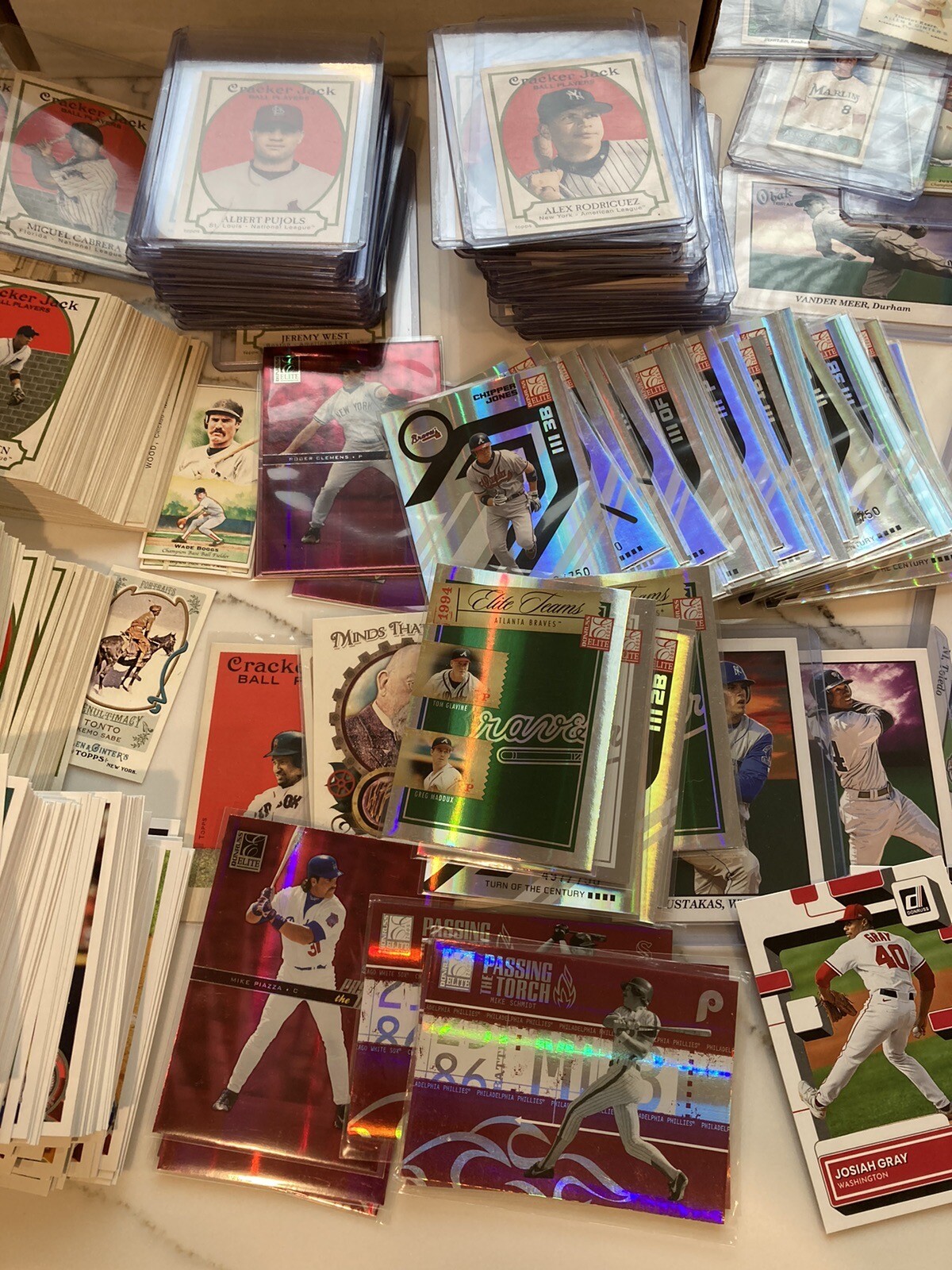 Huge Baseball Card Collection 2000 + DLots of ColorRookiesStarsHOF