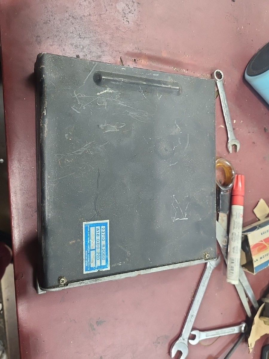 定番，最新作 日本製 スカイライン DR30 FJ20 ECU & 水温計 用 水温