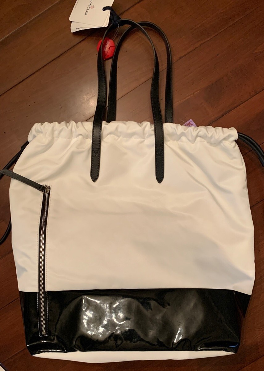 【関税&送料込み】Moncler Bucket Bags Moncler Large Bucket / Tote Nylon Blue Bag for sale online